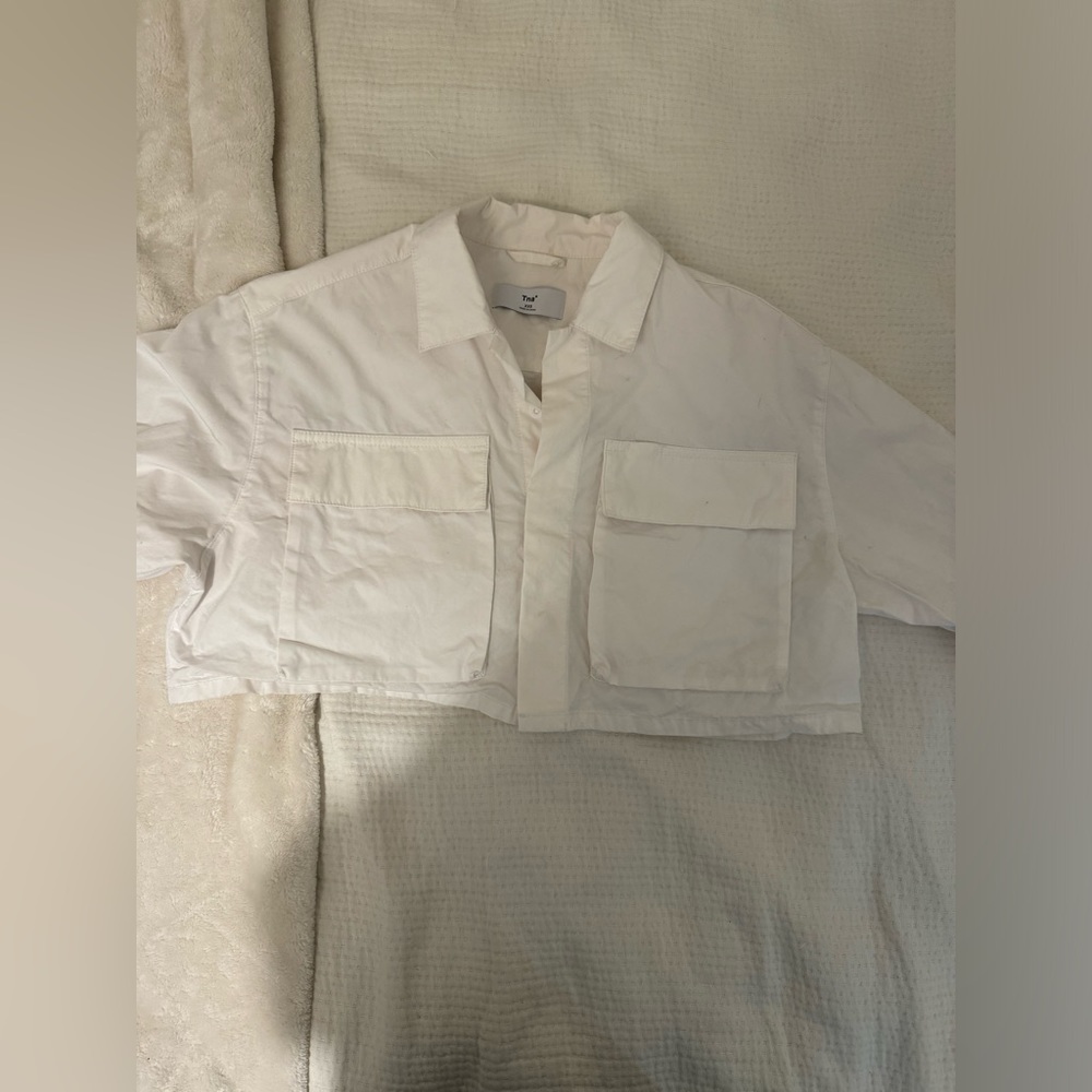 White Cropped Aritzia Top